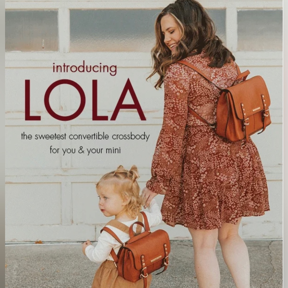 Poppy & Peonies Lola Convertible Backpack/Crossbody (NWOT) - Picture 3 of 3